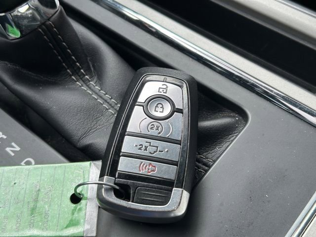 Used 2019 Ford F150 Lariat image 40