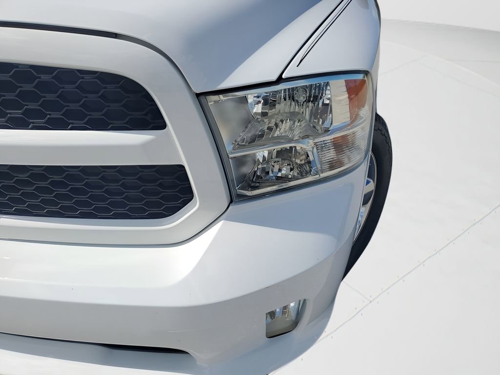 Used 2019 RAM 1500 Express w/ Express Value Package image 16