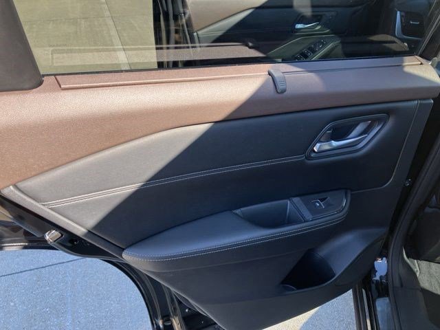 Used 2023 Nissan Rogue SL w/ SL Premium Package image 23