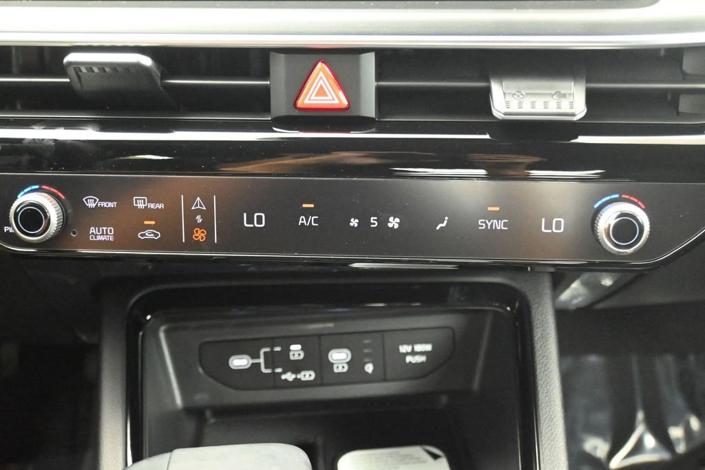 New 2026 Kia K5 GT FWD image 28