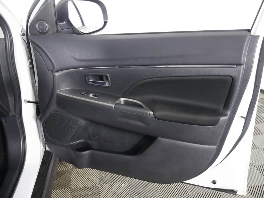 Used 2021 Mitsubishi Outlander Sport SE AWD/4WD image 21