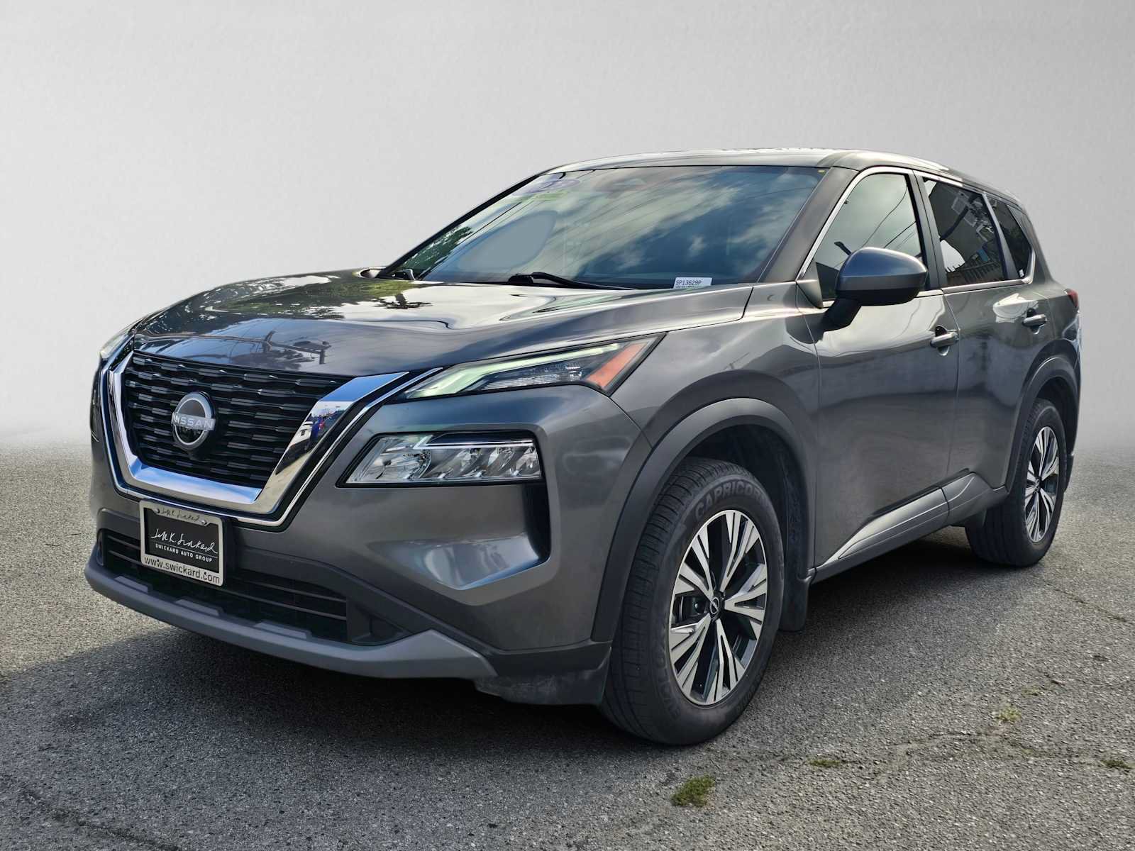 Used 2023 Nissan Rogue SV FWD image 7
