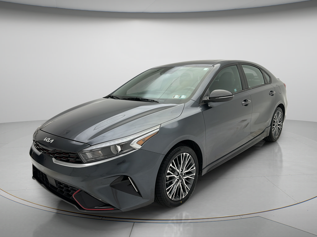 Used 2022 Kia Forte GT-Line w/ GT-Line Premium Package FWD image 3