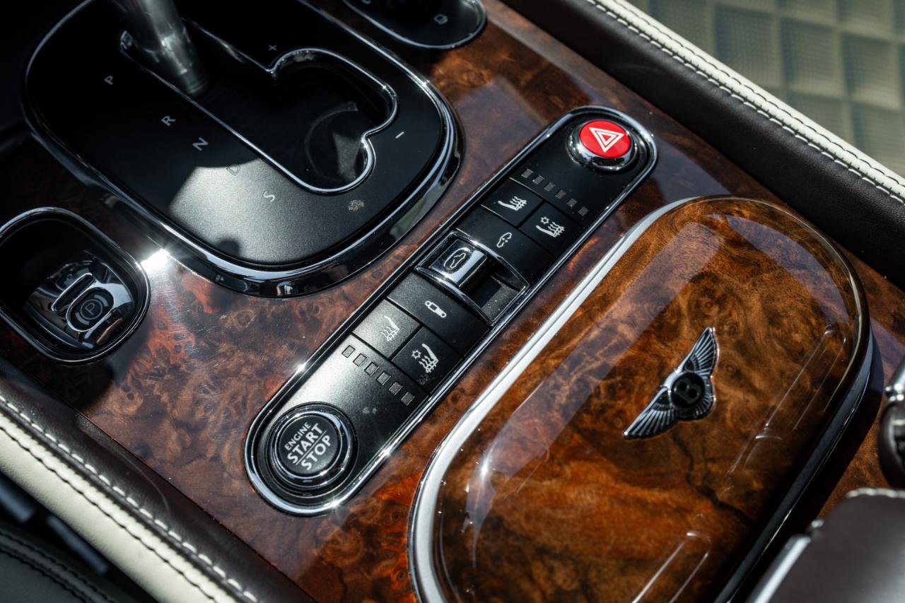 Used 2017 Bentley Continental GT image 46