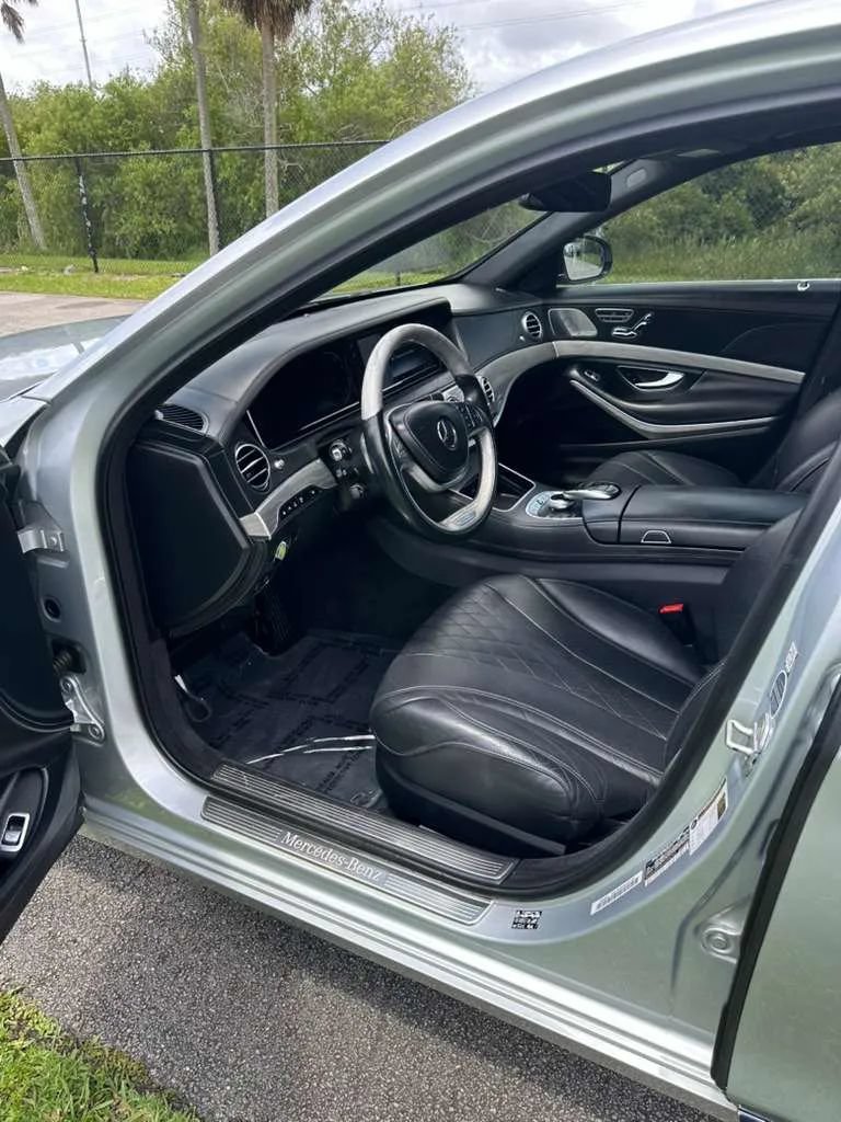 Used 2017 Mercedes-Benz S 550 4MATIC Sedan image 9