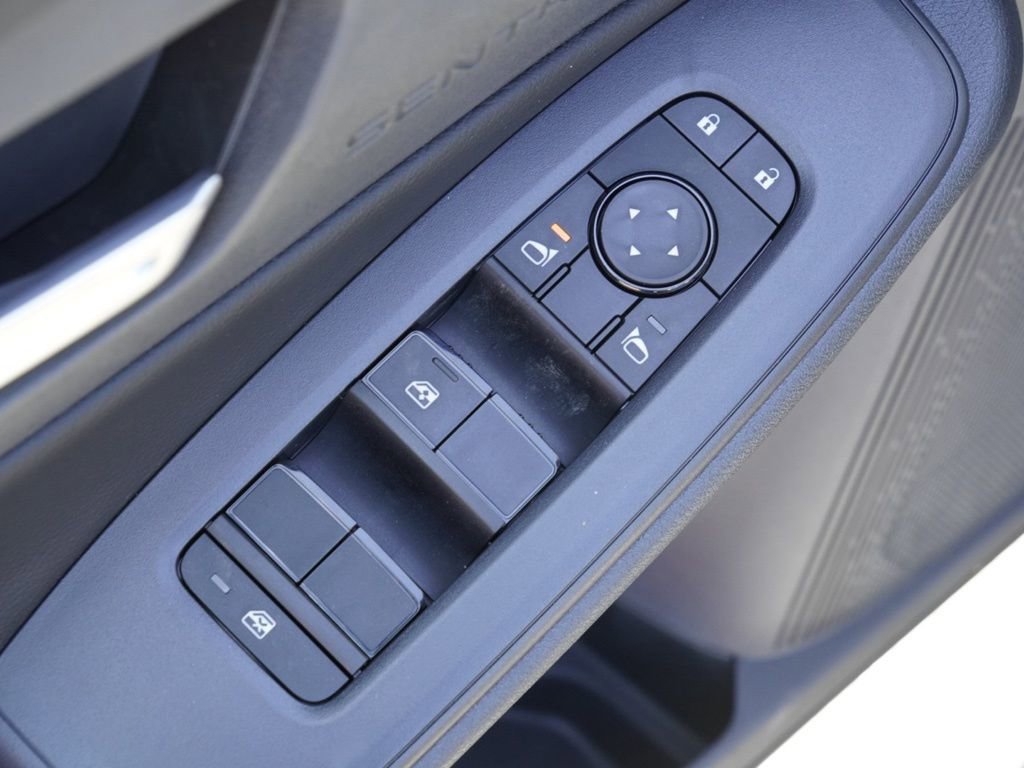 New 2026 Nissan Sentra SV FWD image 9
