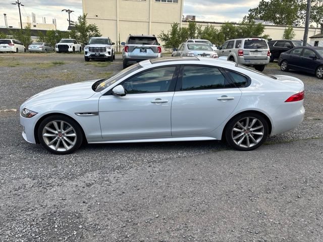 Used 2017 Jaguar XF R-Sport AWD/4WD image 1