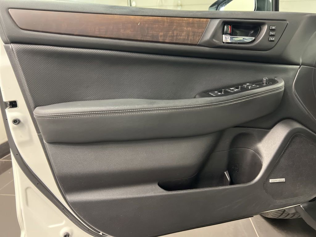 Used 2017 Subaru Outback 2.5i Limited image 29