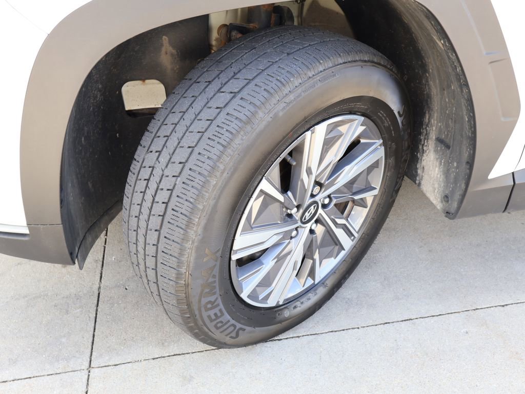 Used 2022 Hyundai Tucson Blue AWD/4WD image 36