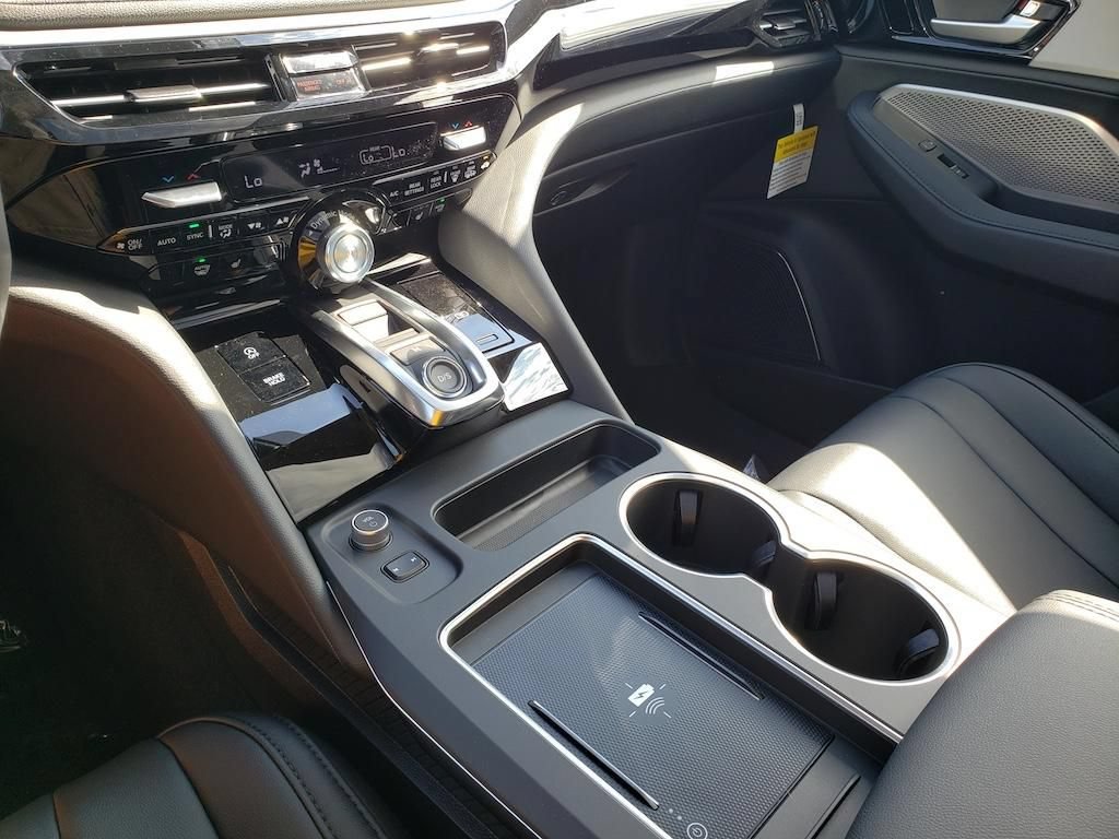 New 2026 Acura MDX SH-AWD image 14