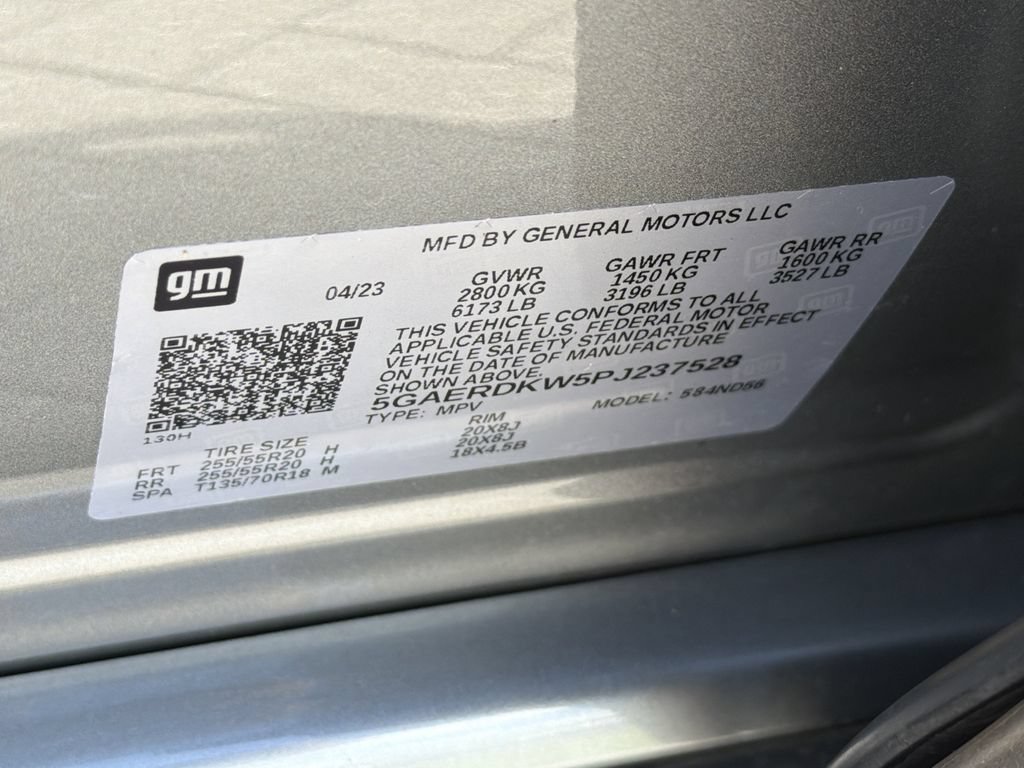 Certified 2023 Buick Enclave Avenir w/ Avenir Technology Package FWD image 32