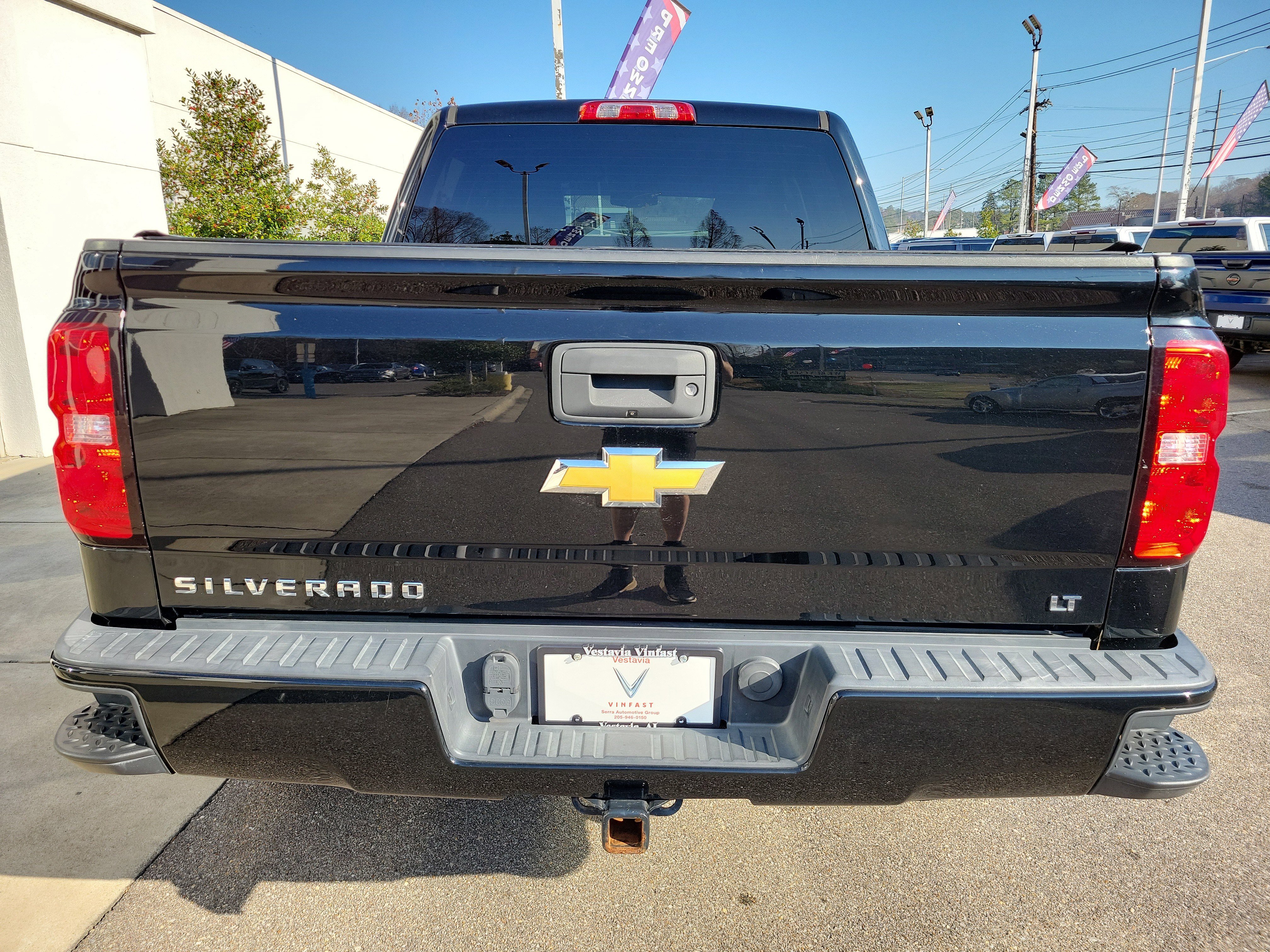 Used 2018 Chevrolet Silverado 1500 LT w/ All Star Edition image 6