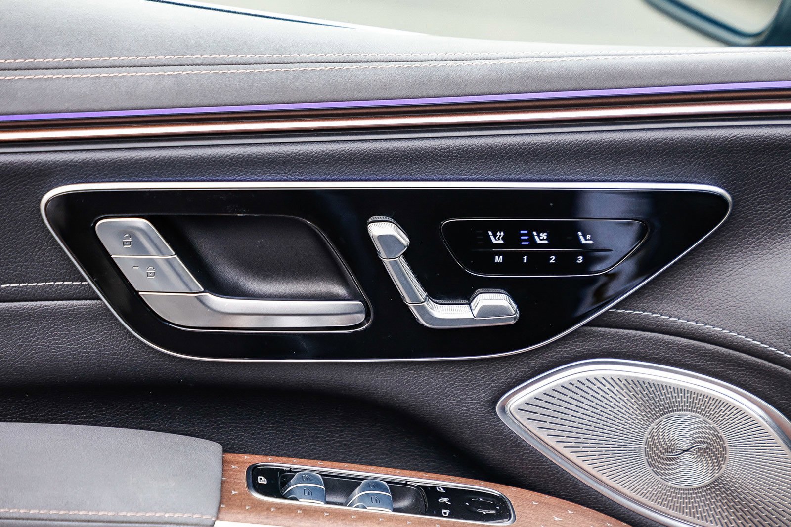 Certified 2023 Mercedes-Benz EQS 580 4MATIC SUV image 24