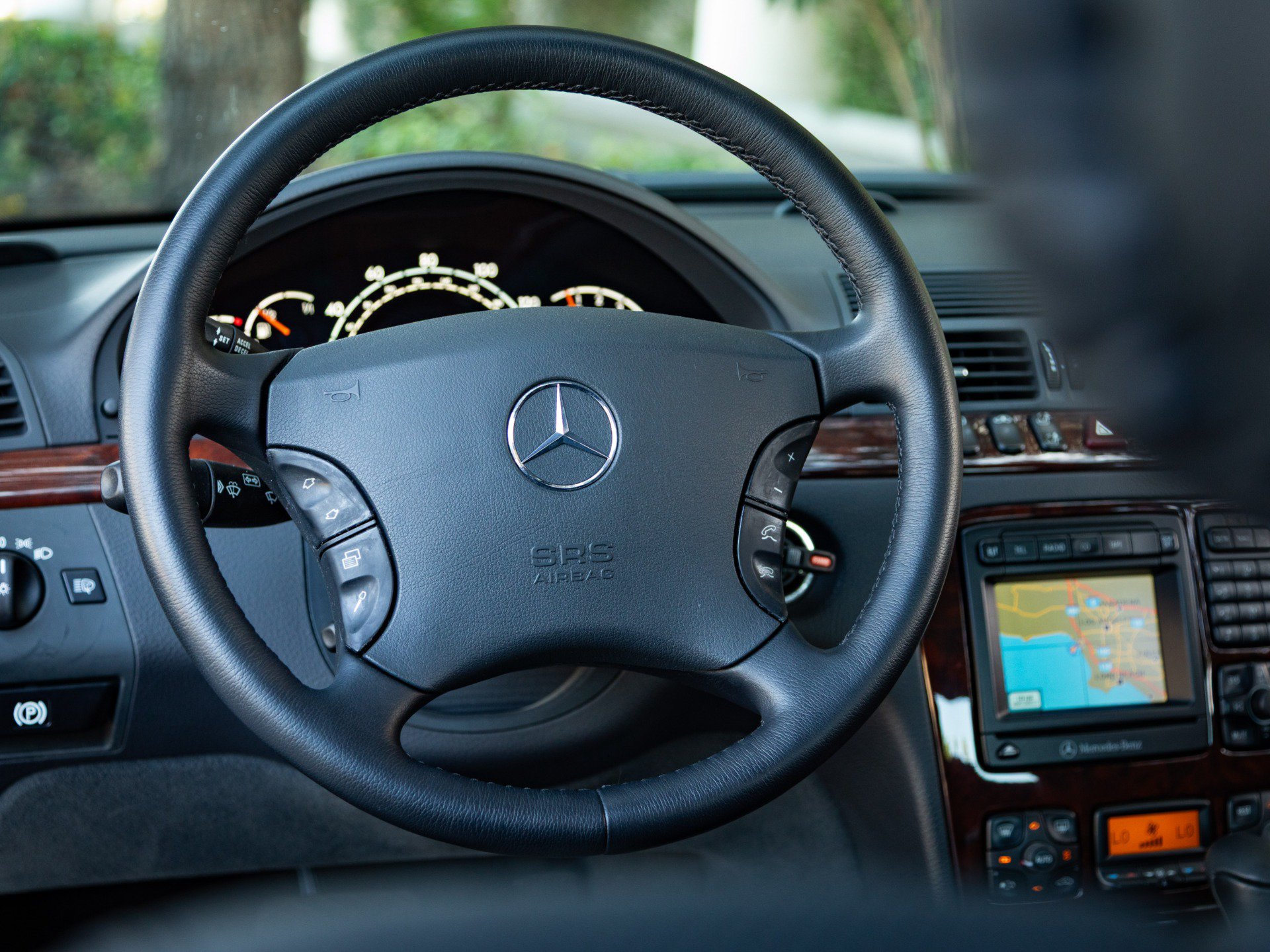Used 2000 Mercedes-Benz S 500 image 16