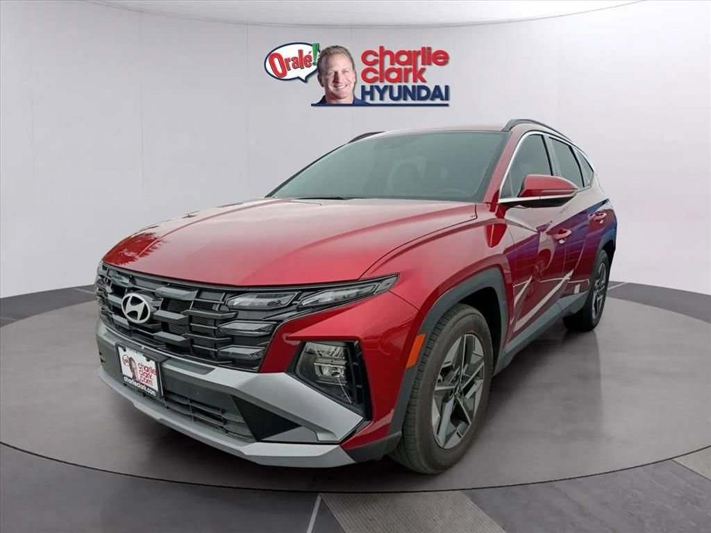 Used 2025 Hyundai Tucson SEL image 1