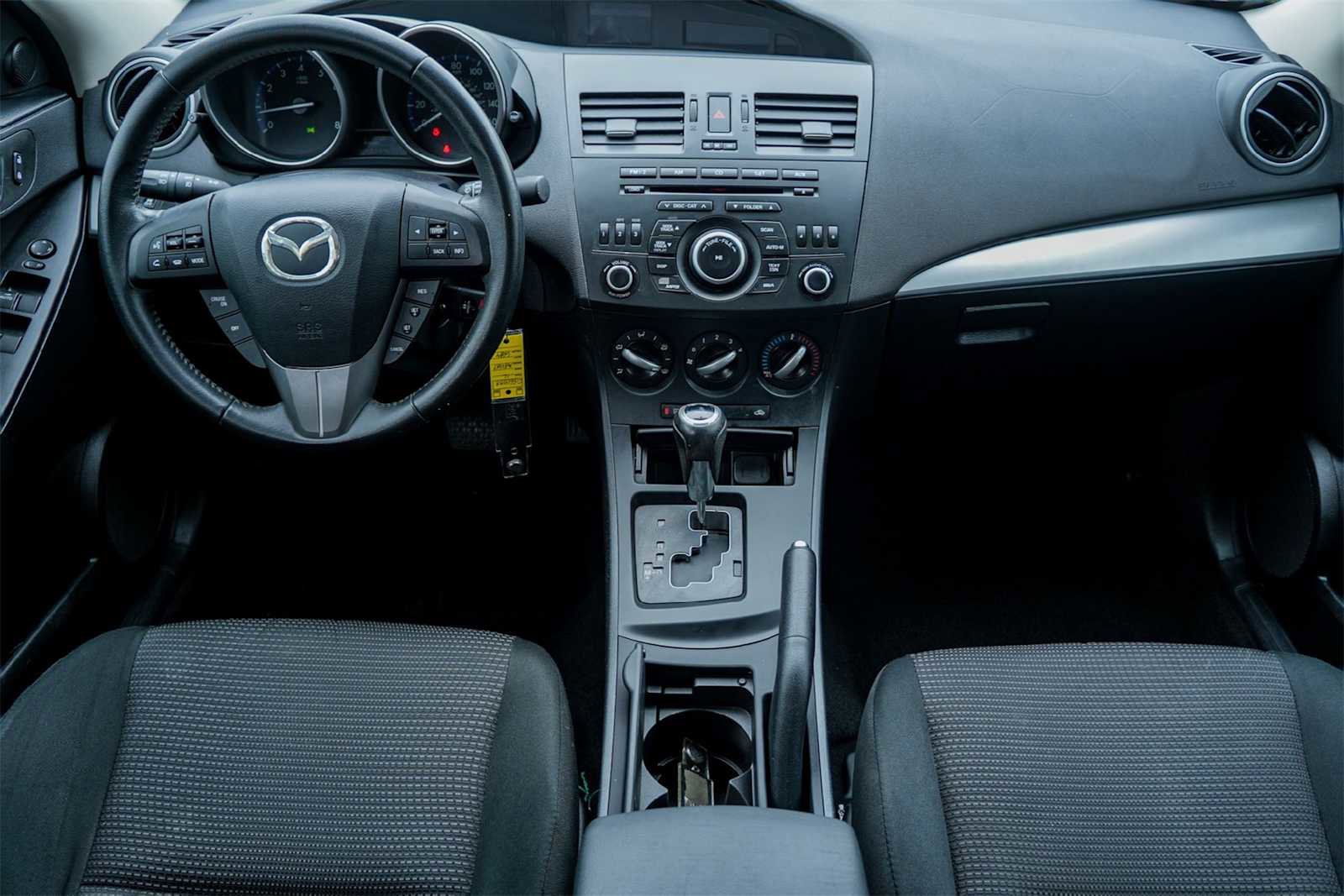 Used 2012 MAZDA MAZDA3 i Touring image 10