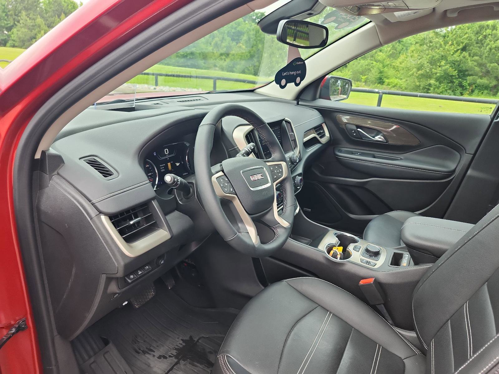 Certified 2024 GMC Terrain Denali w/ Denali Premium Package AWD/4WD image 15