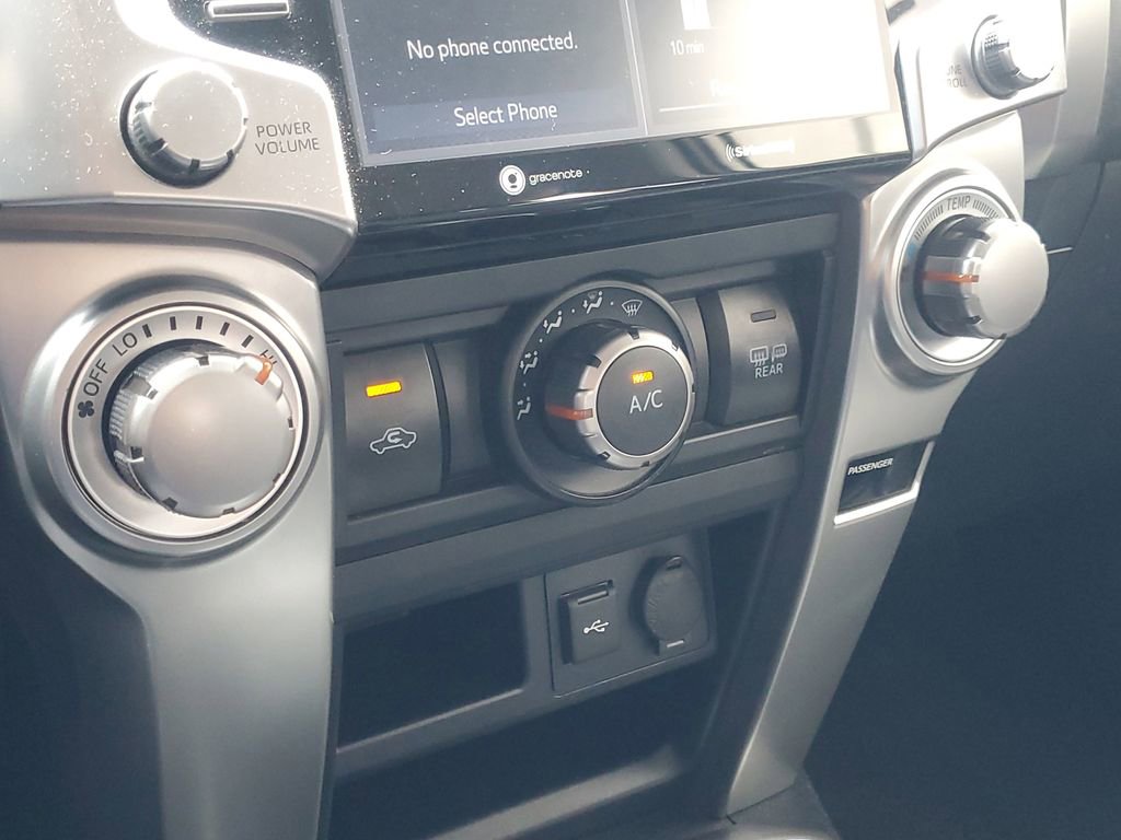 Used 2023 Toyota 4Runner SR5 image 27