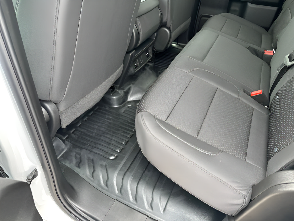 New 2026 GMC Sierra 2500 Pro w/ Convenience Package RWD image 37