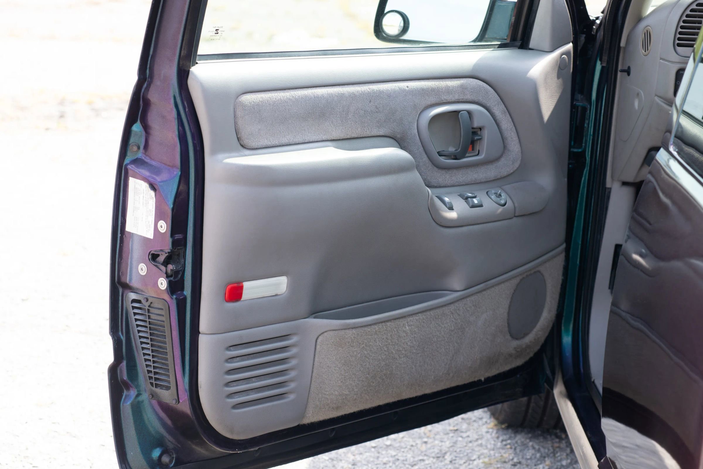 Used 1997 Chevrolet Silverado 1500 2WD Extended Cab image 13