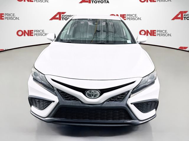 Certified 2022 Toyota Camry SE w/ Carpet Mat Package (TMS) FWD image 3