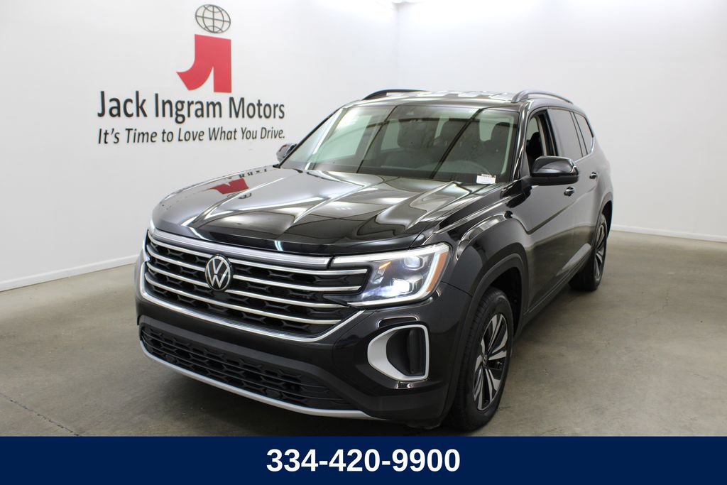 Used 2024 Volkswagen Atlas SE AWD/4WD image 1