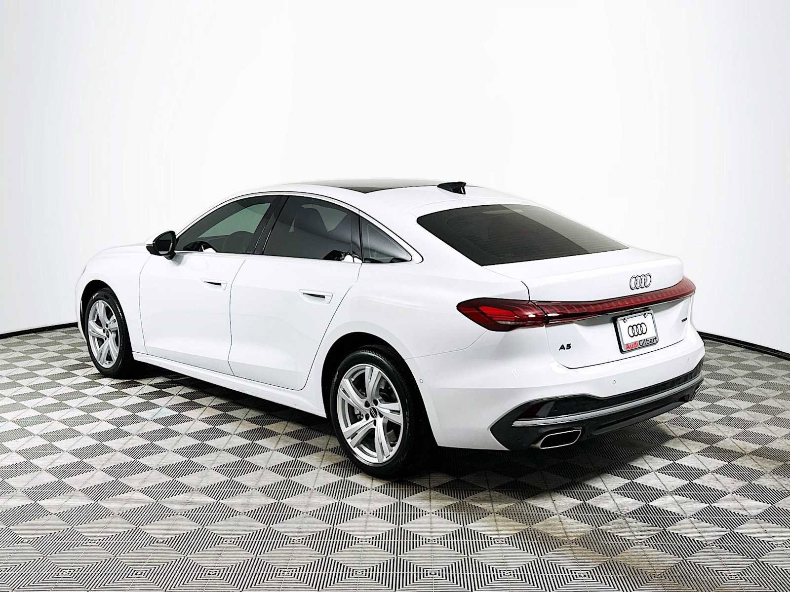 Used 2025 Audi A5 2.0T Premium Plus w/ Premium Plus AWD/4WD image 5
