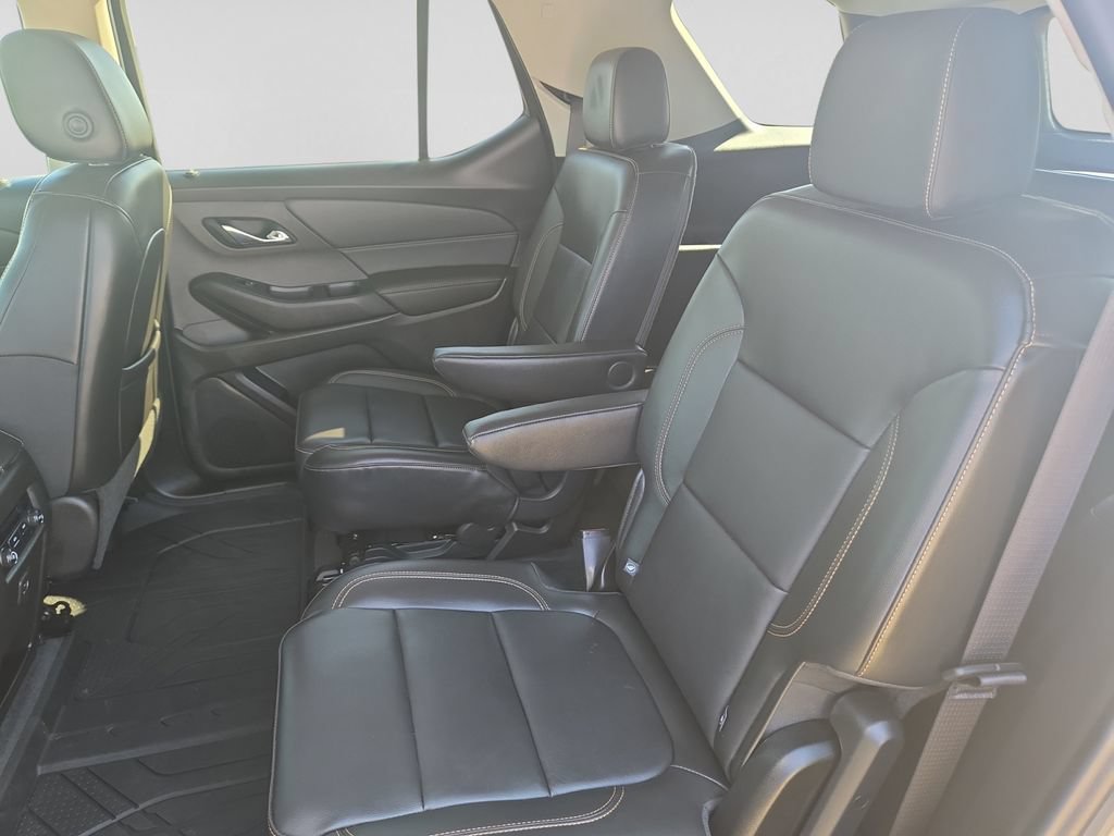 Used 2021 Chevrolet Traverse LT w/ LPO, Floor Liner Package AWD/4WD image 37