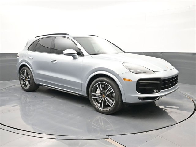 Used 2020 Porsche Cayenne Turbo image 23
