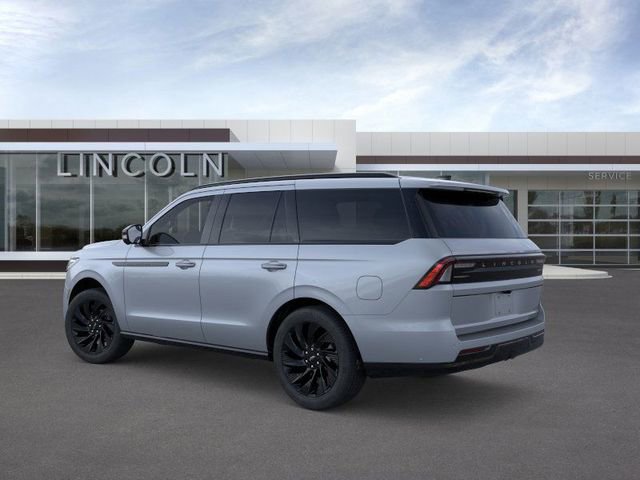 New 2025 Lincoln Navigator Reserve w/ Jet Appearance Package image 4