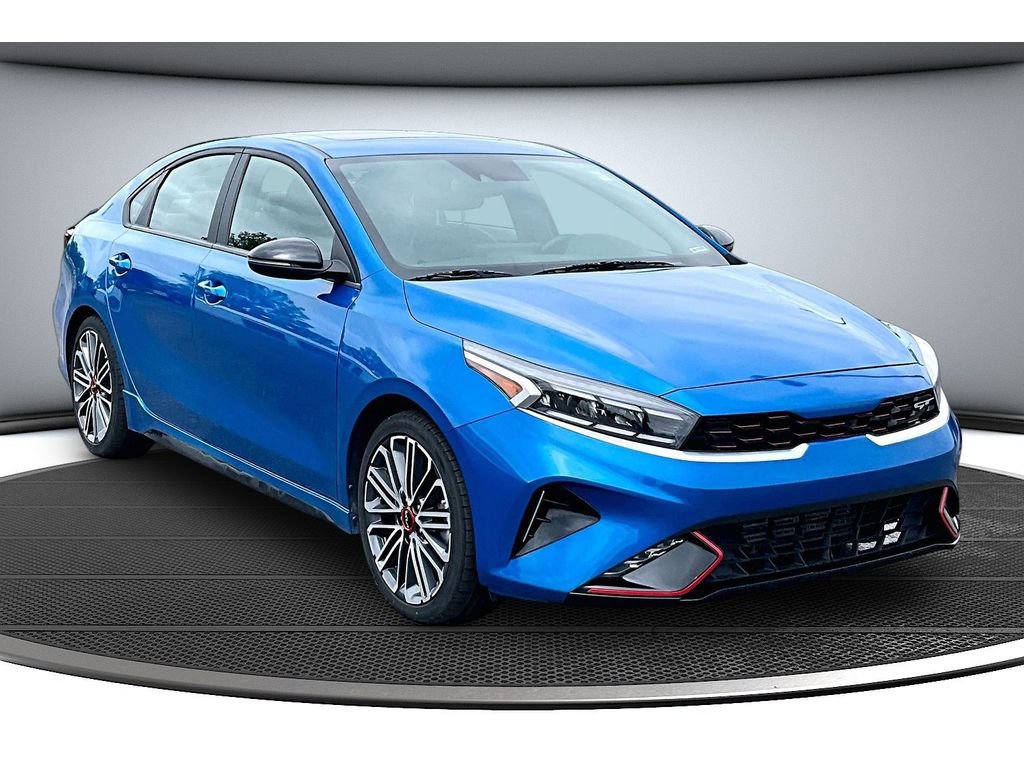 Used 2024 Kia Forte GT FWD image 2