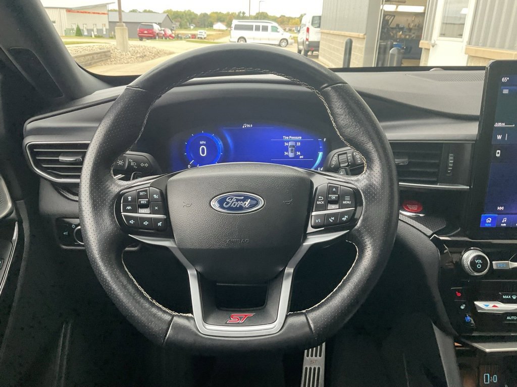 Used 2023 Ford Explorer ST w/ Equipment Group 401A image 13