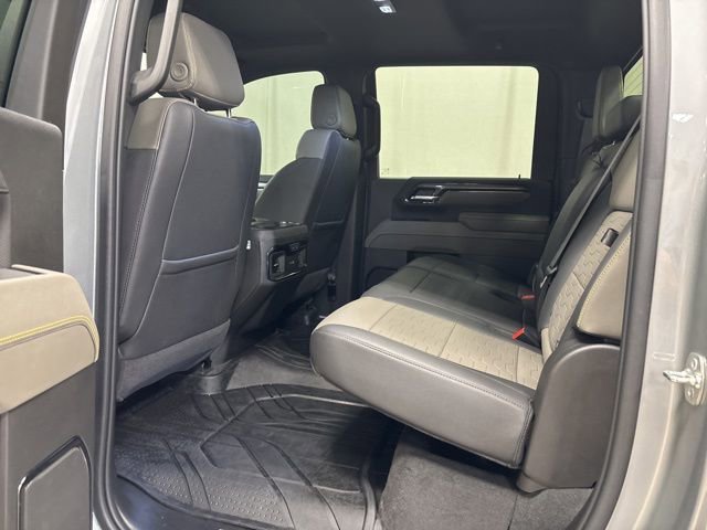 Used 2025 Chevrolet Silverado 2500 ZR2 w/ Technology Package AWD/4WD image 25
