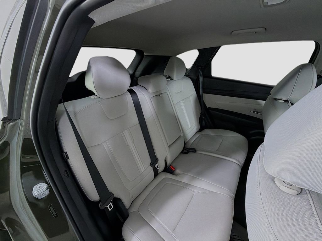 Used 2026 Hyundai Tucson SEL FWD image 27