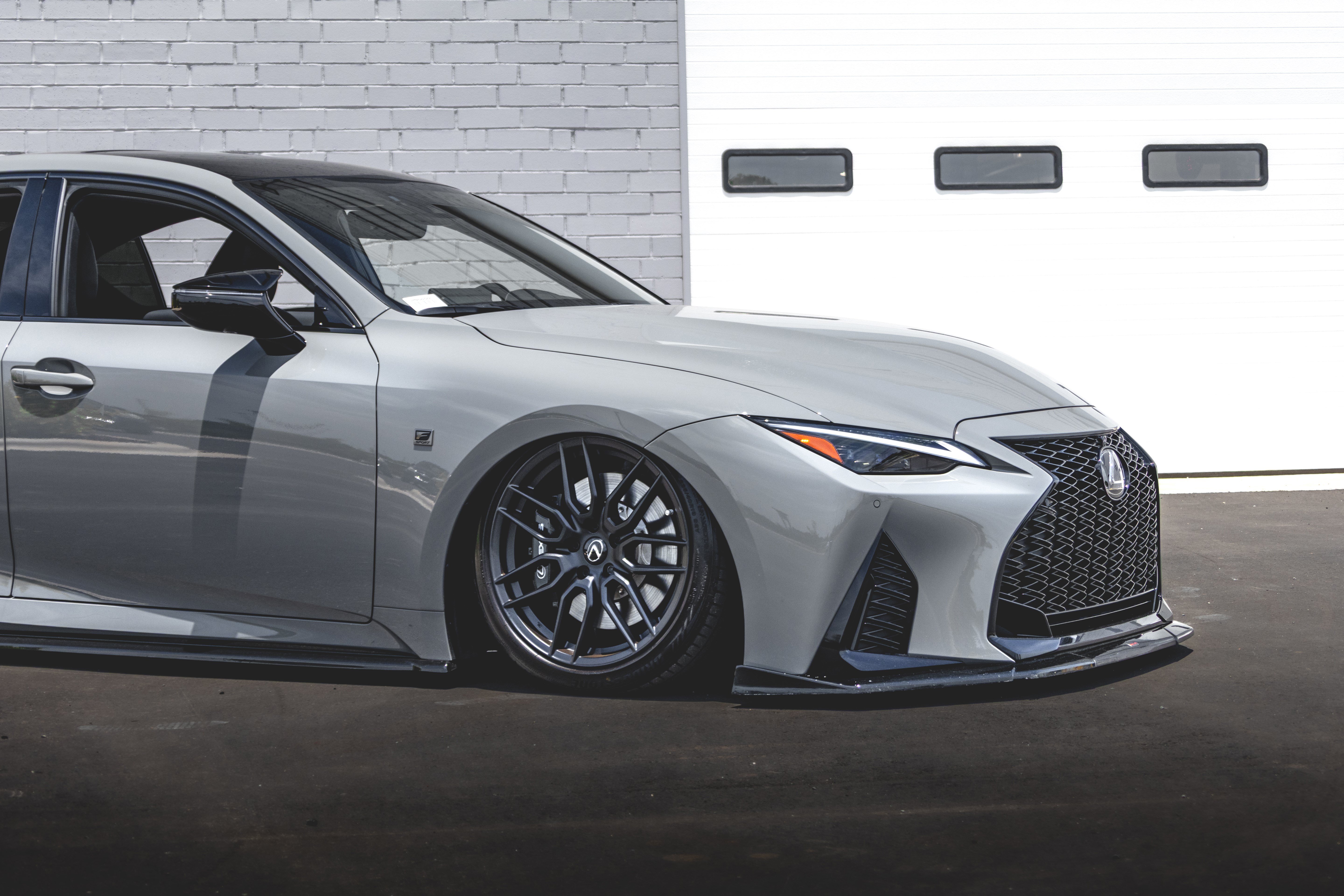 Used 2024 Lexus IS 500 RWD image 13