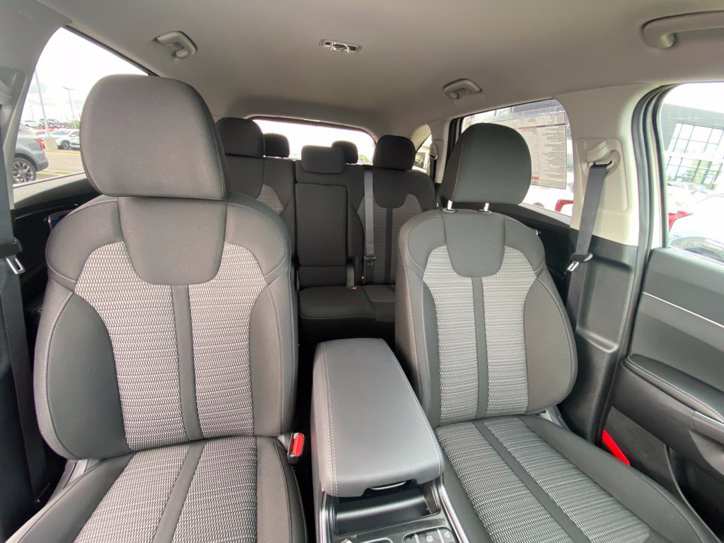 New 2026 Kia Sorento LX FWD image 27