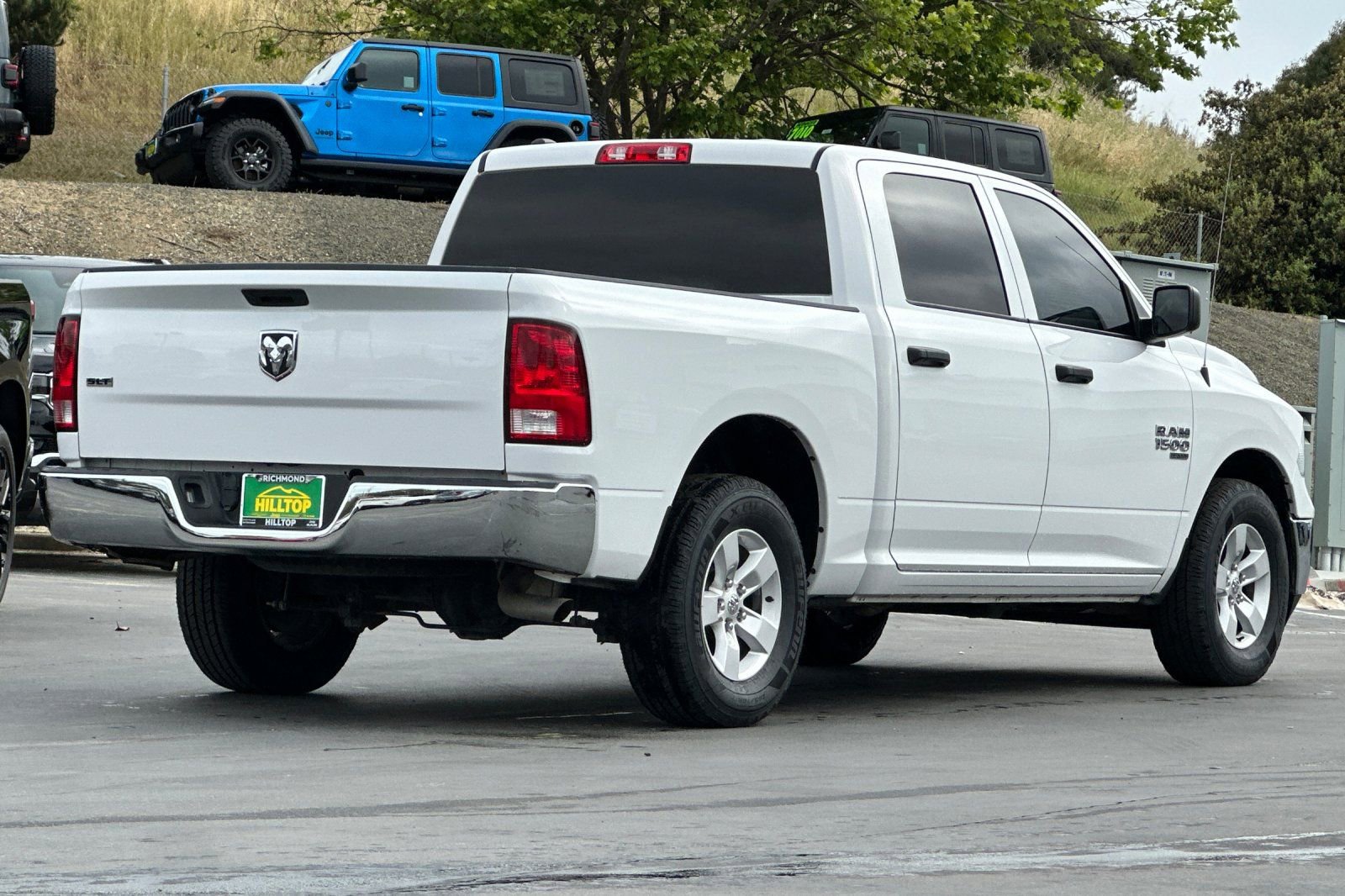 Used 2022 RAM 1500 Classic SLT RWD image 4