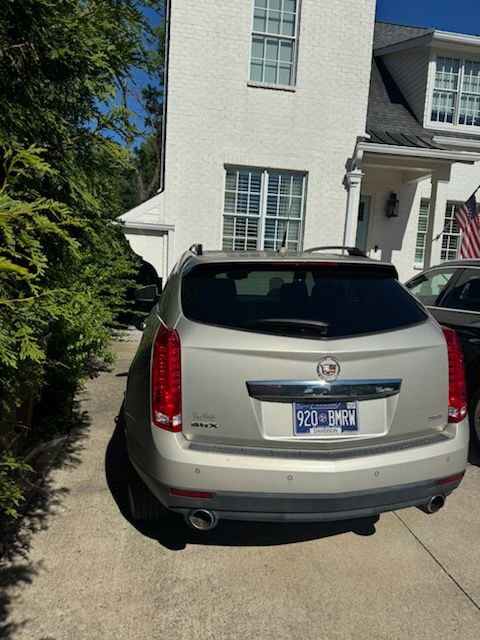 Used 2013 Cadillac SRX Luxury w/ Driver Awareness Package FWD image 4