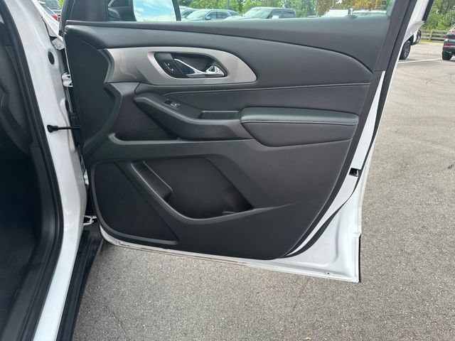 Used 2021 Chevrolet Traverse LS FWD image 21