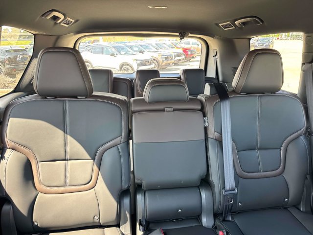 New 2026 Nissan Armada SL AWD/4WD image 11