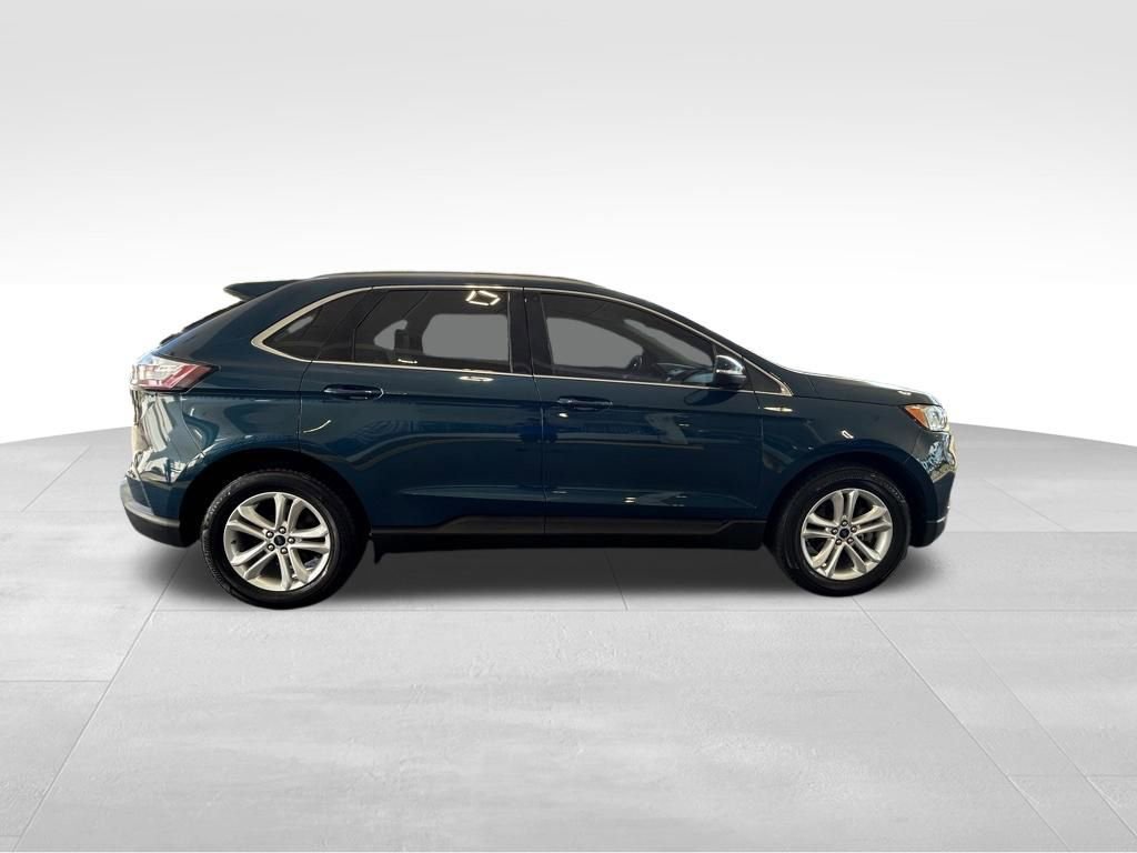 Used 2020 Ford Edge SEL w/ Cold Weather Package FWD image 3