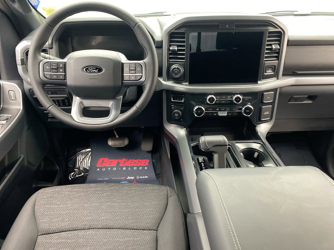 New 2026 Ford F150 XLT w/ Equipment Group 302A MID AWD/4WD image 15