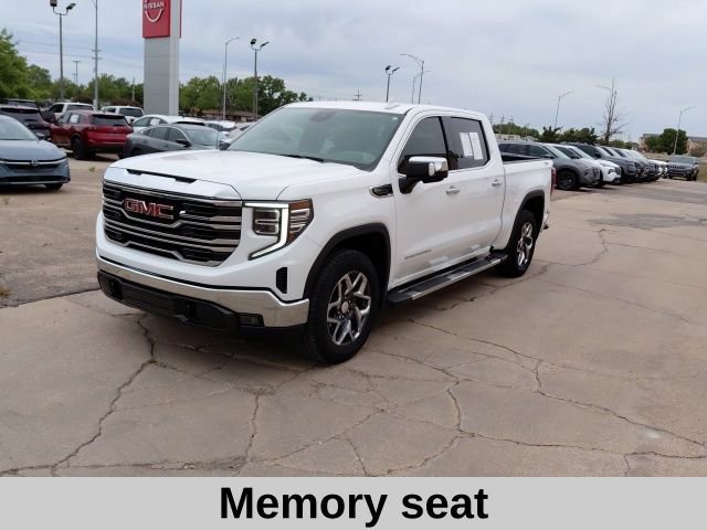 Used 2023 GMC Sierra 1500 SLT w/ SLT Premium Package AWD/4WD image 9