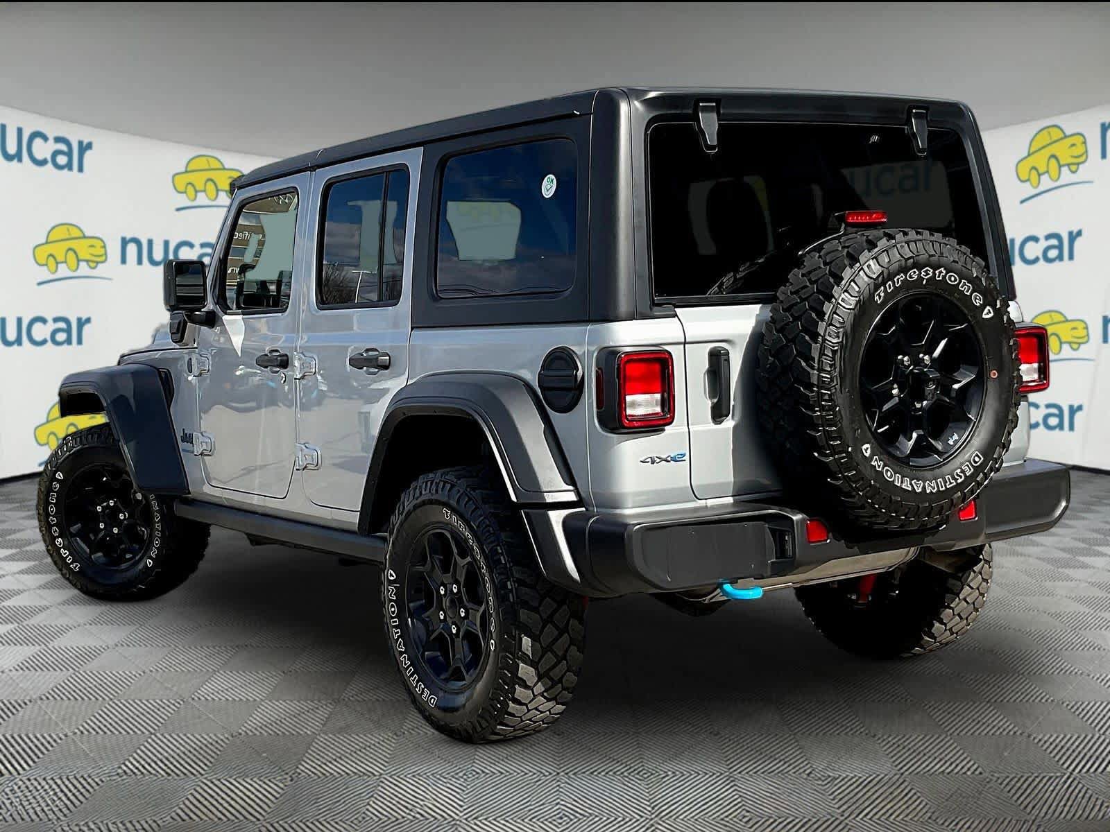 Used 2023 Jeep Wrangler Unlimited w/ Cold Weather Group image 4