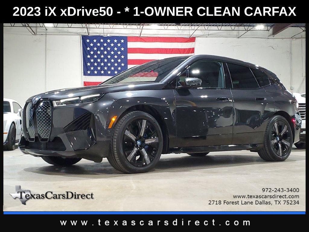 Used 2023 BMW iX xDrive50 w/ Ultimate Package 2