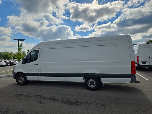 Used 2022 Mercedes-Benz Sprinter 2500 image 6