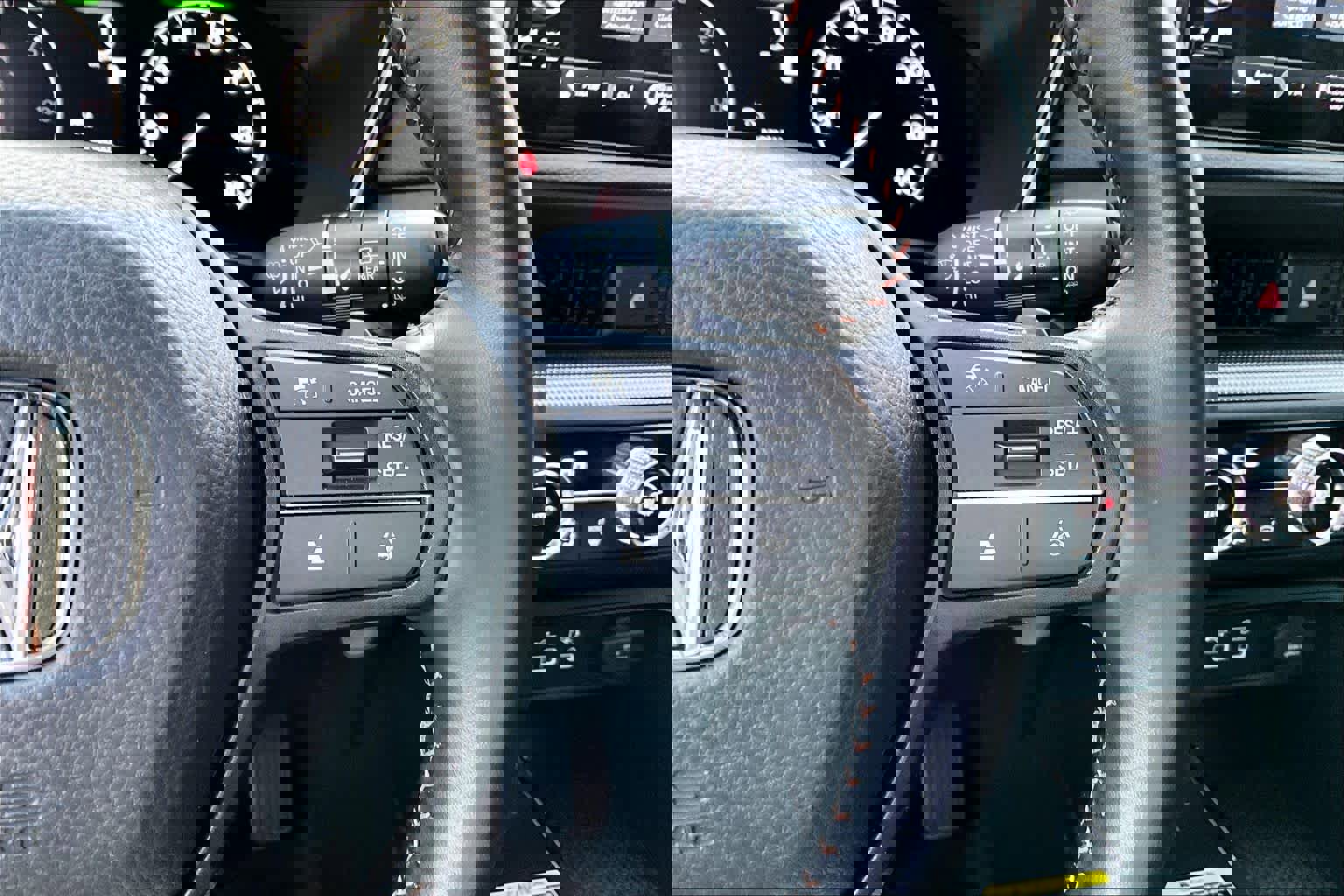 Used 2025 Honda CR-V Sport-L image 25