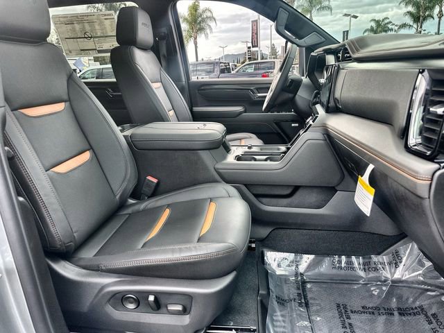 New 2026 GMC Sierra 2500 AT4 image 29