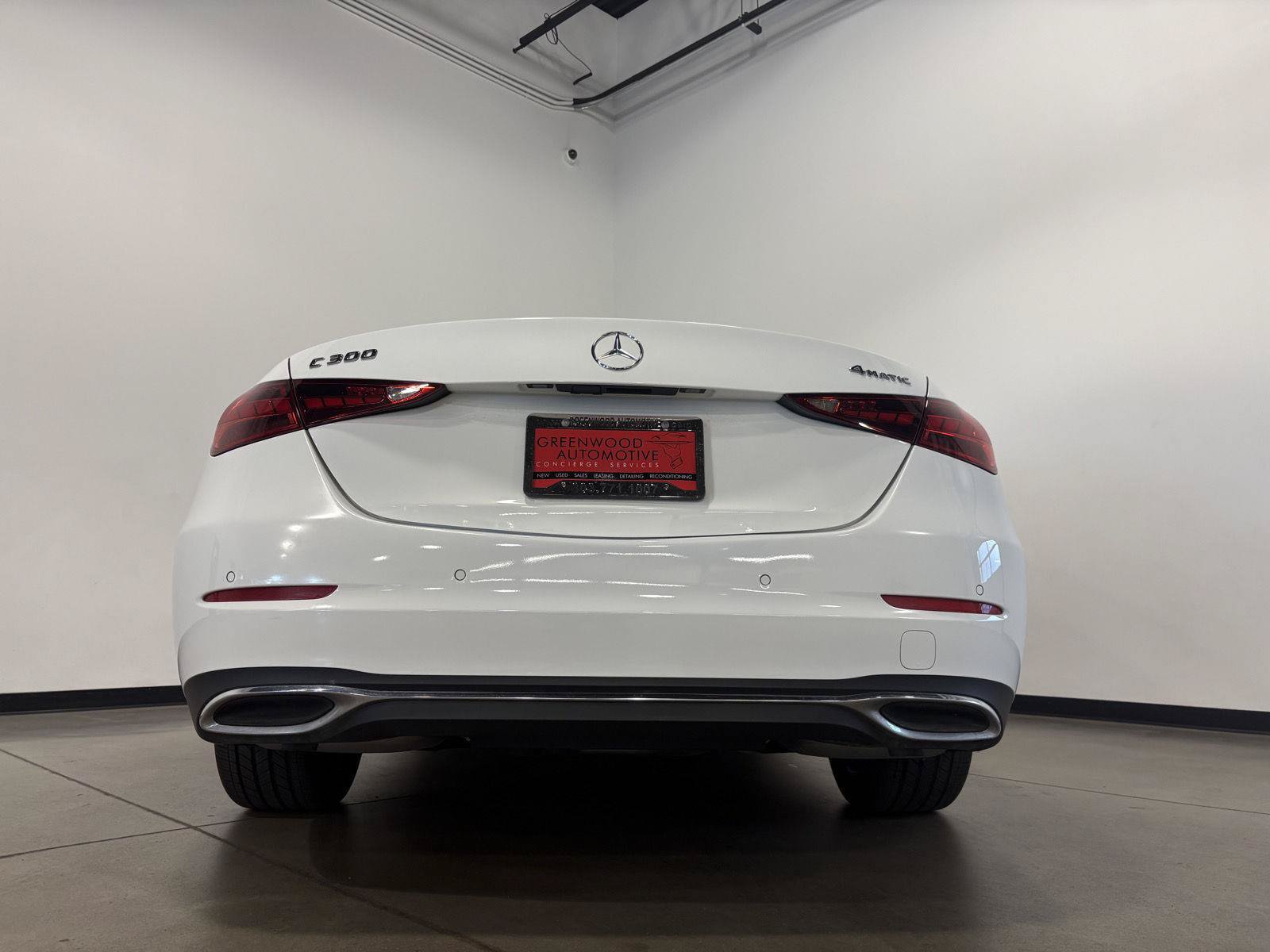 Used 2024 Mercedes-Benz C 300 4MATIC Sedan image 4
