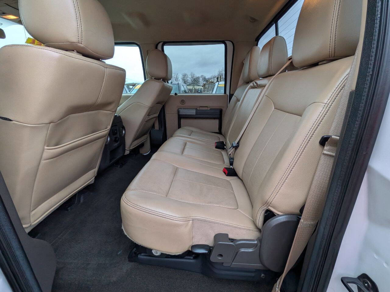 Used 2014 Ford F250 Lariat w/ Snow Plow Prep Package image 23